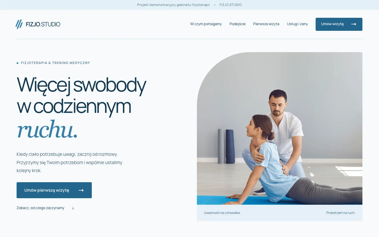 Koncepcja demonstracyjna FIZJO.STUDIO z medycznym hero i CTA na desktopie.